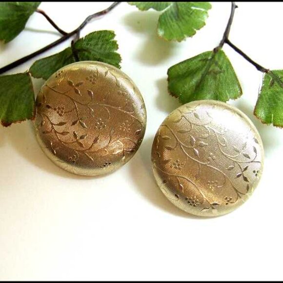1950s Satin Gold Flower Button Vintage Clip Earrings Price 8056 - Picture 2 of 5